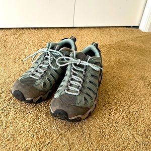 Oboz Waterproof Women’s Hiking Shoe